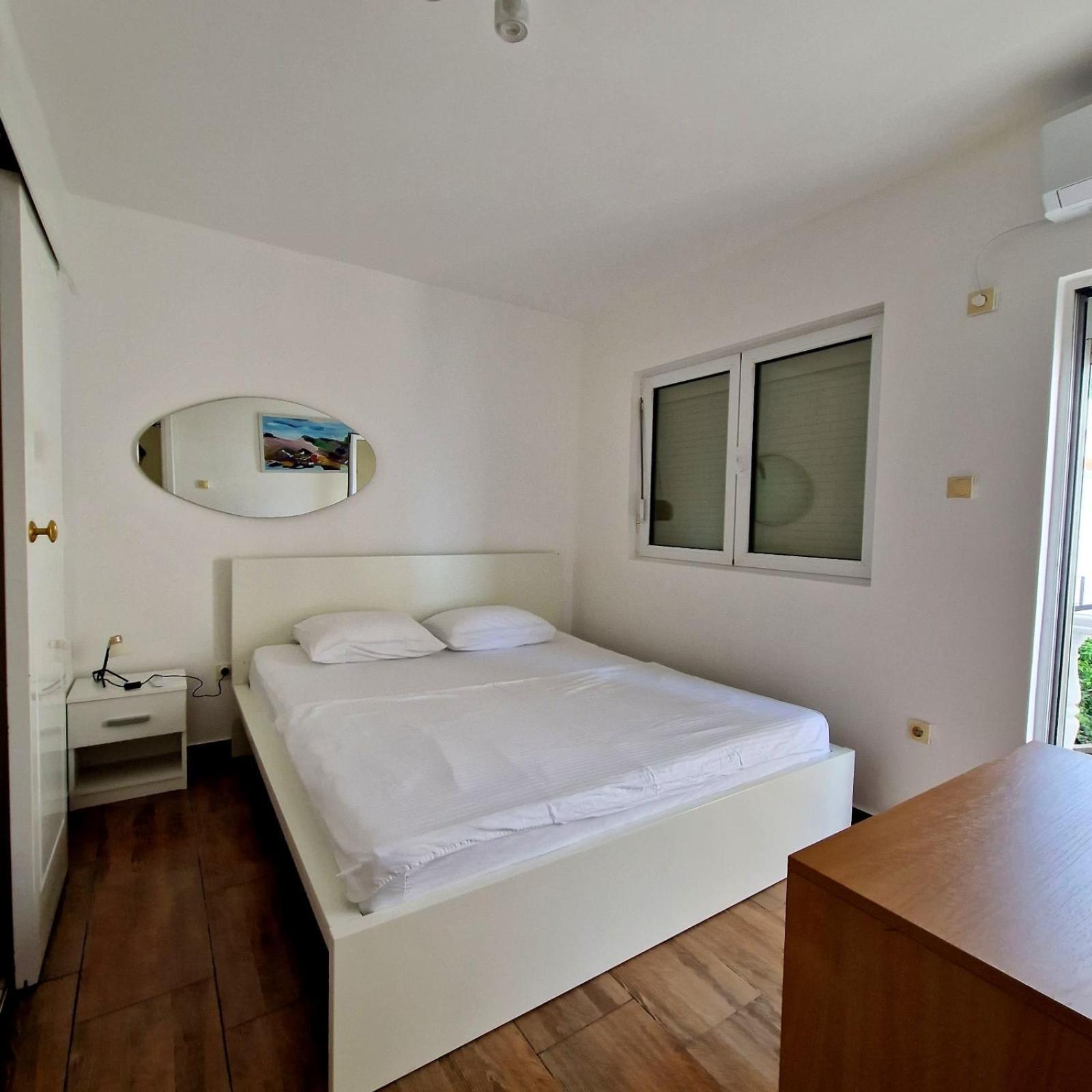 Hortus Apartments สเวติ สเตฟาน ภายนอก รูปภาพ