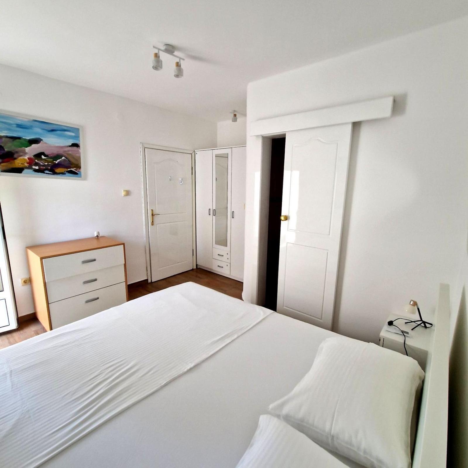 Hortus Apartments สเวติ สเตฟาน ภายนอก รูปภาพ